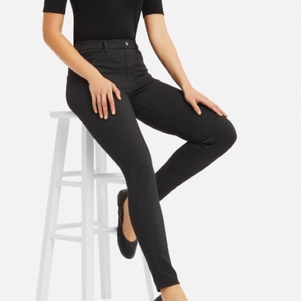 Uniqlo Ultra Stretch Striped Print Leggings Pants